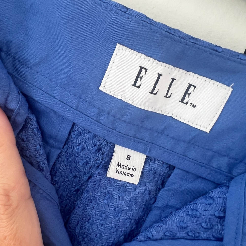 Elle women’s Blue Scalloped Shorts- Size 8